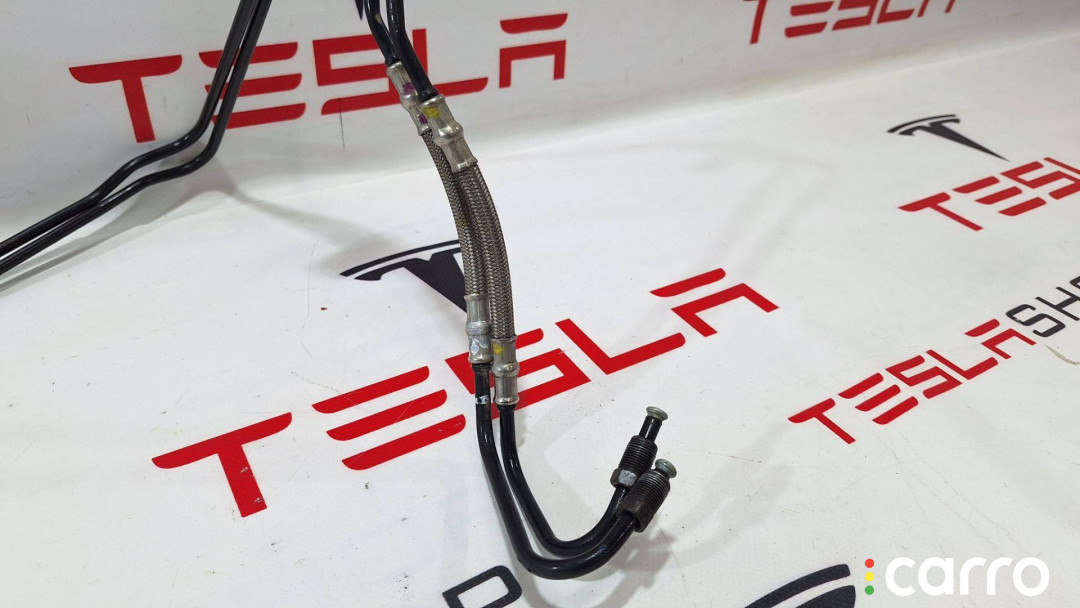 1027711-00-E трубка тормозная Tesla Model X 2018г. - фото №2