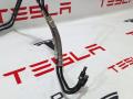1027711-00-E трубка тормозная Tesla Model X 2018г. - фото №2