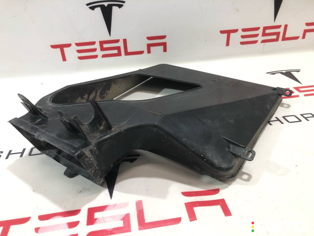 1058072-00-C воздуховод (дефлектор) радиатора правый Tesla Model S 2016г. - фото №4
