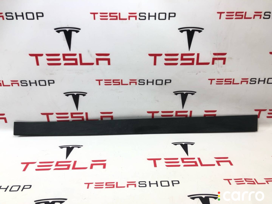 103520100D, 1035119-00-E молдинг двери передней левой Tesla Model X рест 2022г. - фото №2