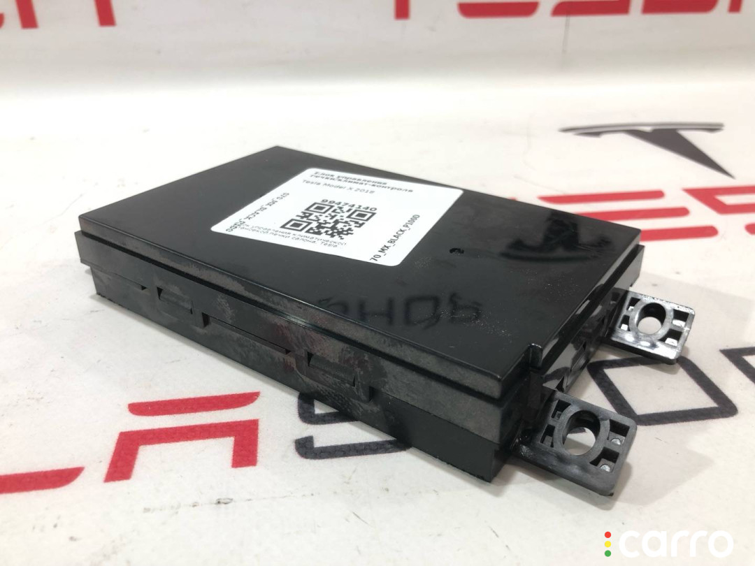 6007366-00-B, 6007366-00-E Блок управления печки/климат-контроля Tesla Model X 2018г. - фото №3