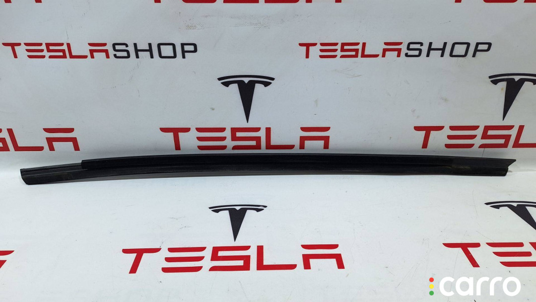 103839400A молдинг двери передней правой Tesla Model S 2016г. - фото №2