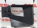 1058070-00-C воздуховод (дефлектор) радиатора левый Tesla Model S 2016г. - фото №2