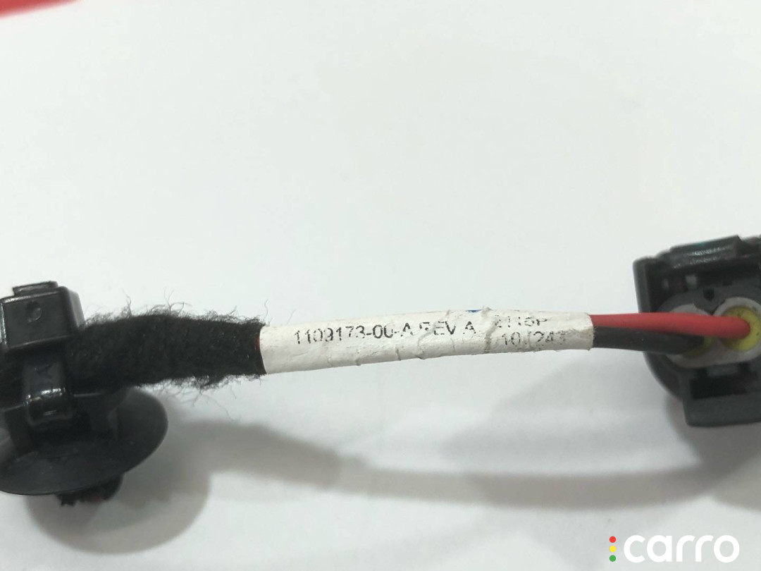 1109174-00-A, 1109173-00-A, 1007748-00-F, 1008995-00-F, 1100300-S0-A, 1007373-00-M подсветка наружной ручки Tesla Model S 2-й рест 2021г. - фото №4