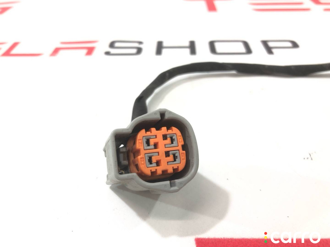 105723500G, 103534800G, 1037327-00-F, 1046132-94-S разъем (фишка) проводки Tesla Model S 2016г. - фото №3