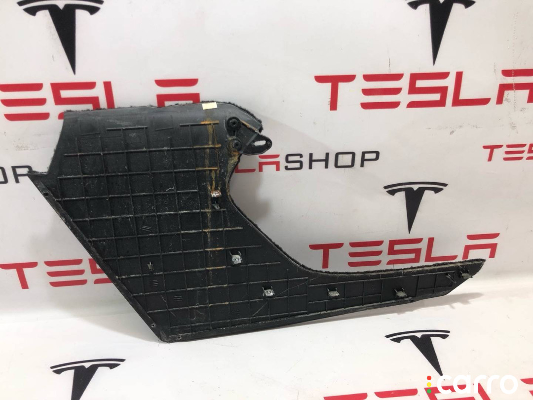 1008244-98-I, 1002387-00-F Накладка центральной консоли Tesla Model S 2016г. - фото №4
