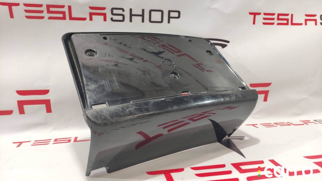1061911-00-C, 1056388-00-B бленда Tesla Model S - фото №1
