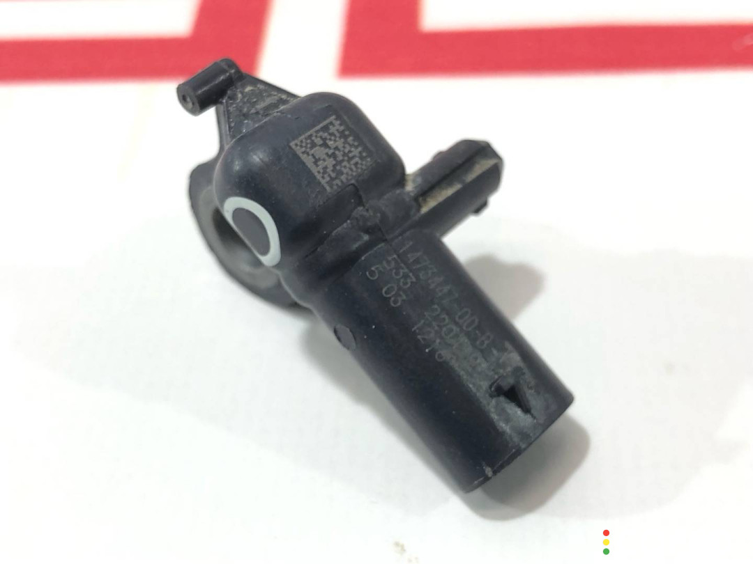 1473447-00-B датчик удара Tesla Model 3 2022г. - фото №2