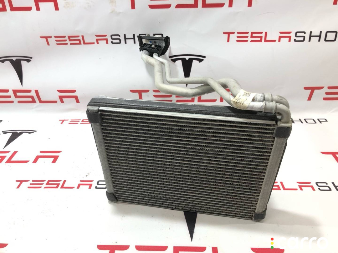 1099999-00-H, 1494714-99-E радиатор отопителя (печки) Tesla Model 3 2022г. - фото №3