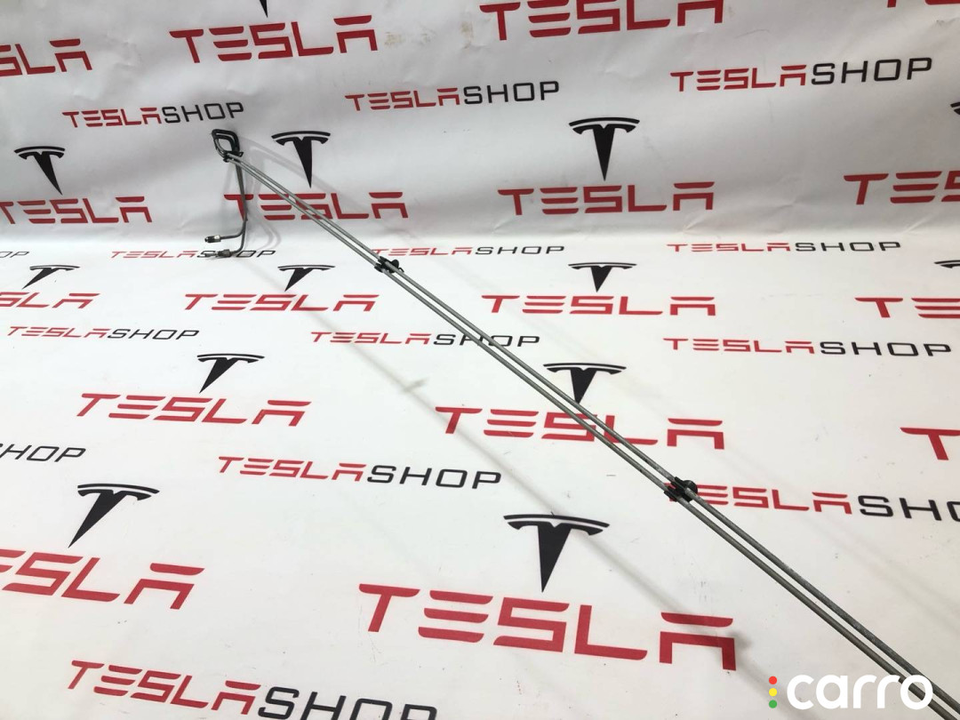 1044713-00-D, 1044715-00-C, 1044714-00-C трубка тормозная Tesla Model 3 2022г. - фото №3