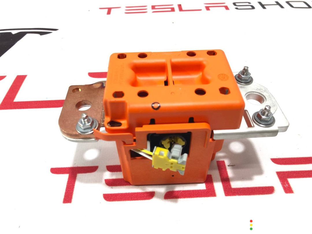 1077177-00-B, 1111313-00-F, 1057531-00-A пиропатрон основной батареи Tesla Model S 2019г. - фото №2