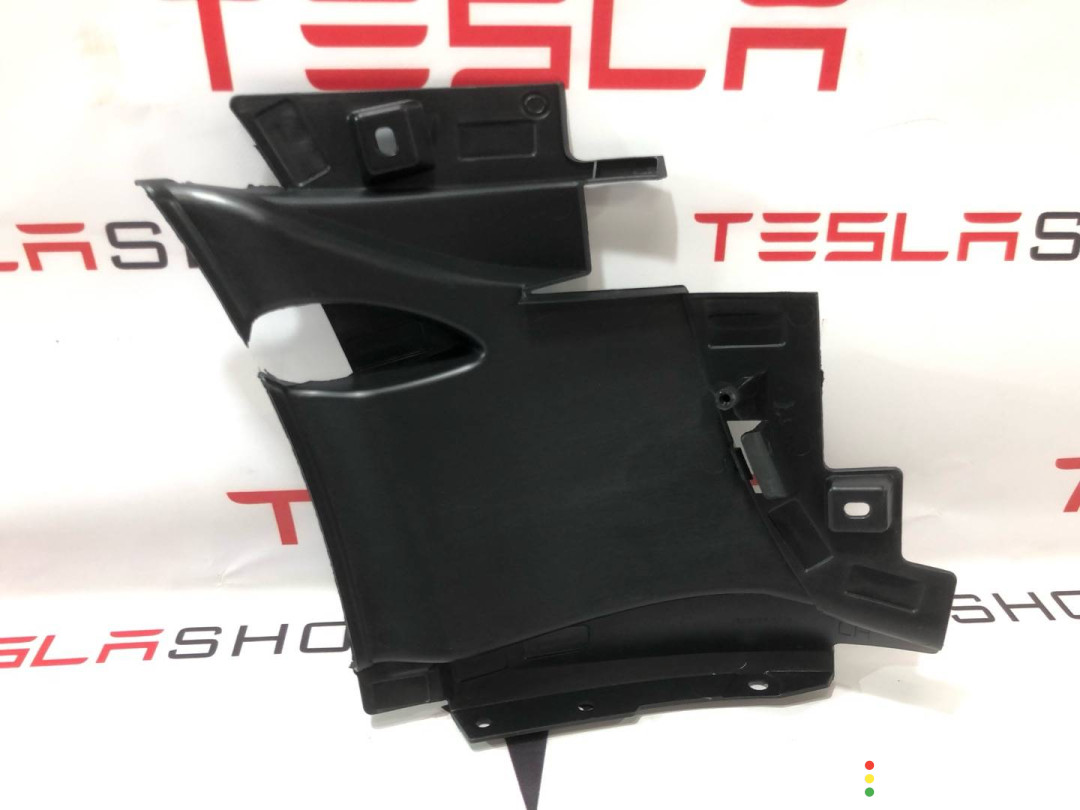 1588184-SO-A, 1588186-00-C Воздухозаборник Tesla Model X рест 2023г. - фото №3