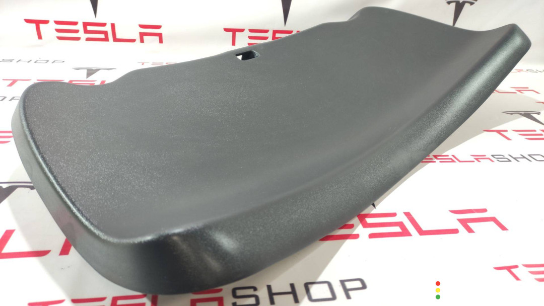 1558852-00-C Обшивка крышки багажника Tesla Model 3 2022г. - фото №4