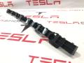 1034829-00-D, 1034831-00-D, 1034833-00-D крепление бампера заднего левый Tesla Model X 2018г. - фото №2