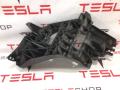 1617912-00-B крепление фары (кронштейн фары) левой Tesla Model X рест 2022г. - фото №4