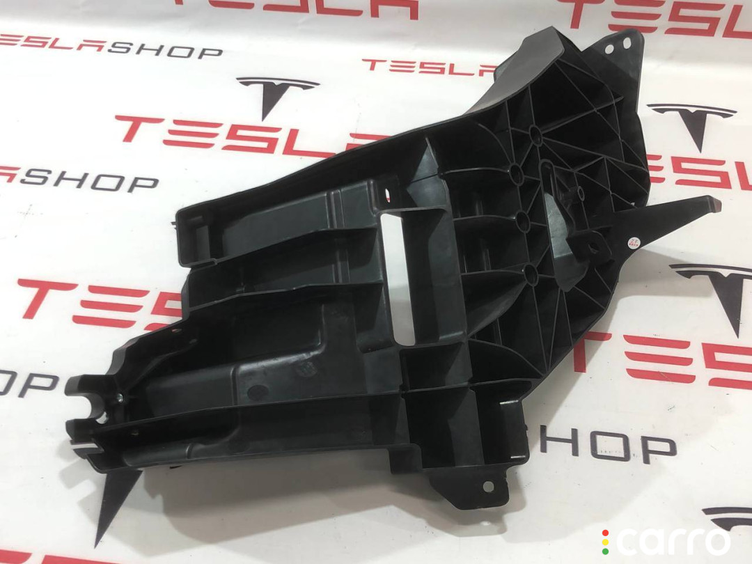 1617912-00-B крепление фары (кронштейн фары) левой Tesla Model X рест 2022г. - фото №1