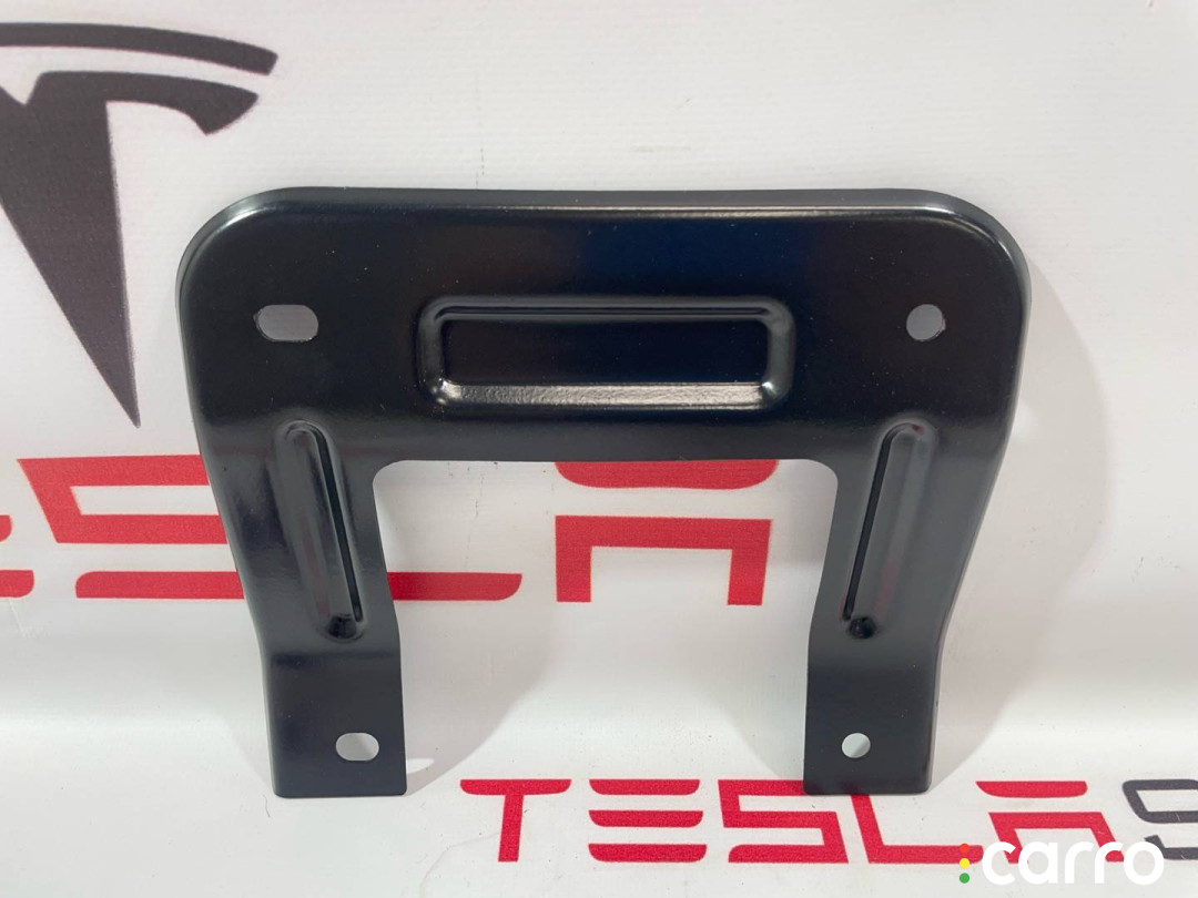 1623965-00-A Кронштейн замка капота Tesla Model X рест 2022г. - фото №1