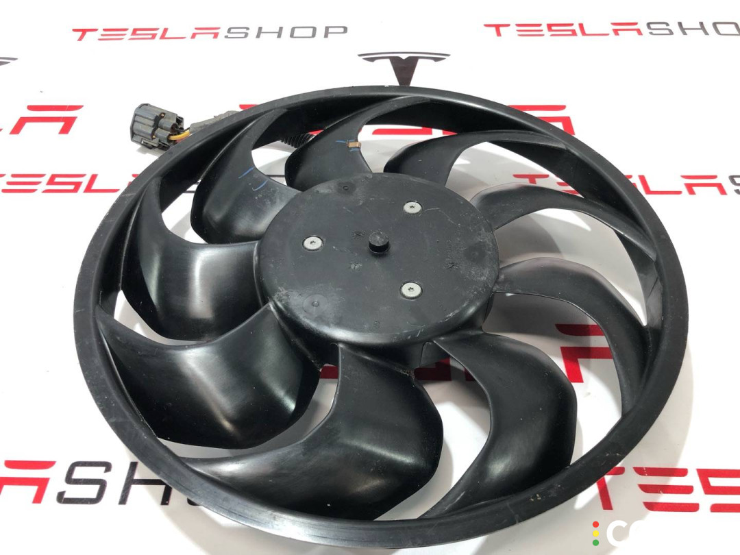 1077081-00-D, 1493995-00-B, KD954002 вентилятор кондиционера Tesla Model Y - фото №1