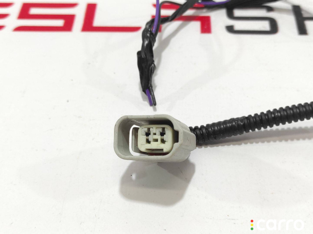 1034344-01-B, 155258400C, 1125106-00-A разъем (фишка) проводки Tesla Model X рест 2022г. - фото №1