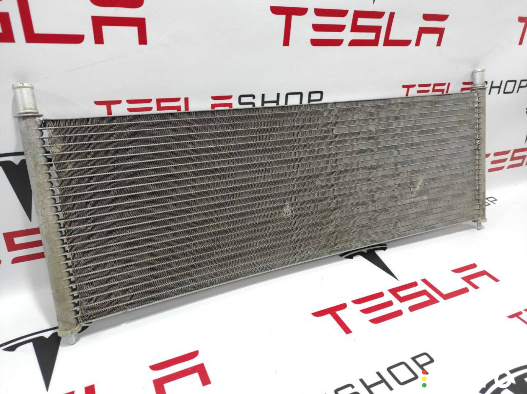 1048498-00-C радиатор основной Tesla Model X 2019г. - фото №3