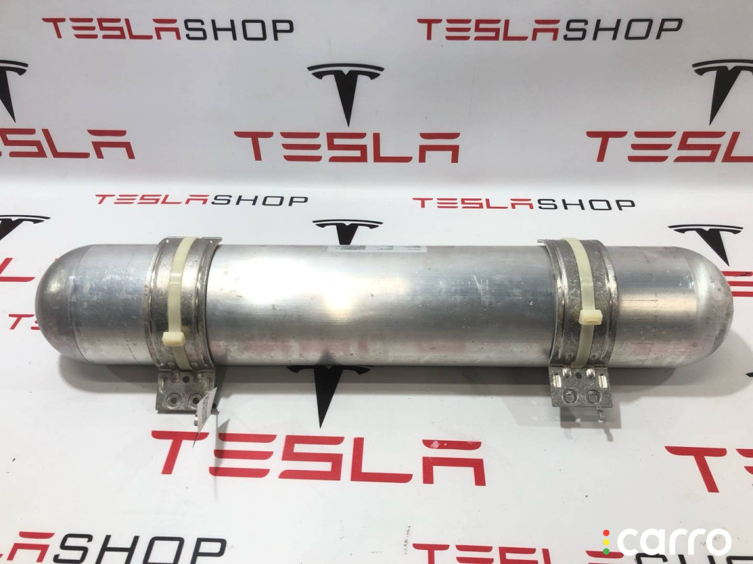 1027921-00-B, 1474379-00-A ресивер пневмоподвески Tesla Model X 2019г. - фото №1
