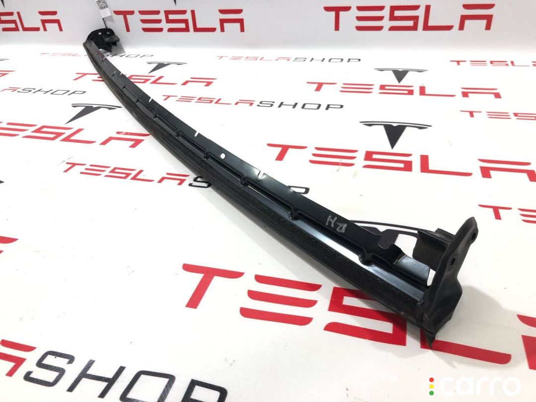 1072080-00-B, 1072080-80-D уплотнитель задний правый Tesla Model X 2019г. - фото №2
