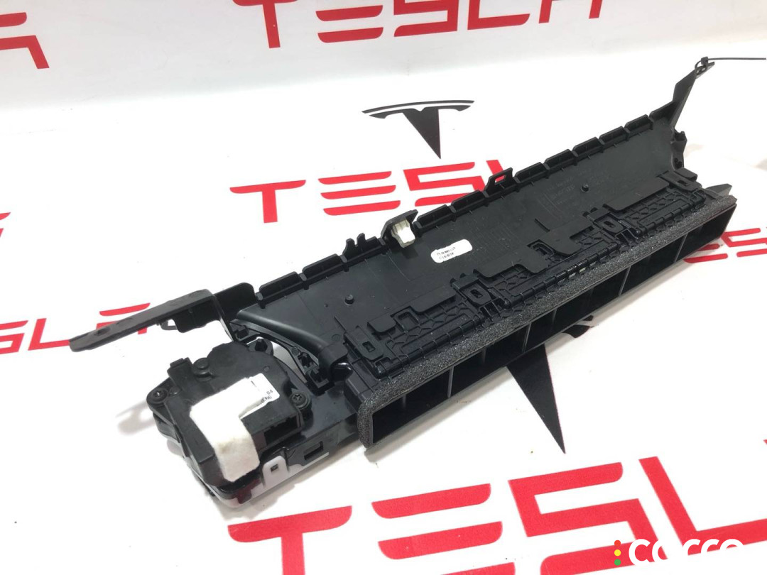 1083325-00-F, 2080545X, 1135554-00-A, 2063122X воздуховод Tesla Model Y 2021г. - фото №1