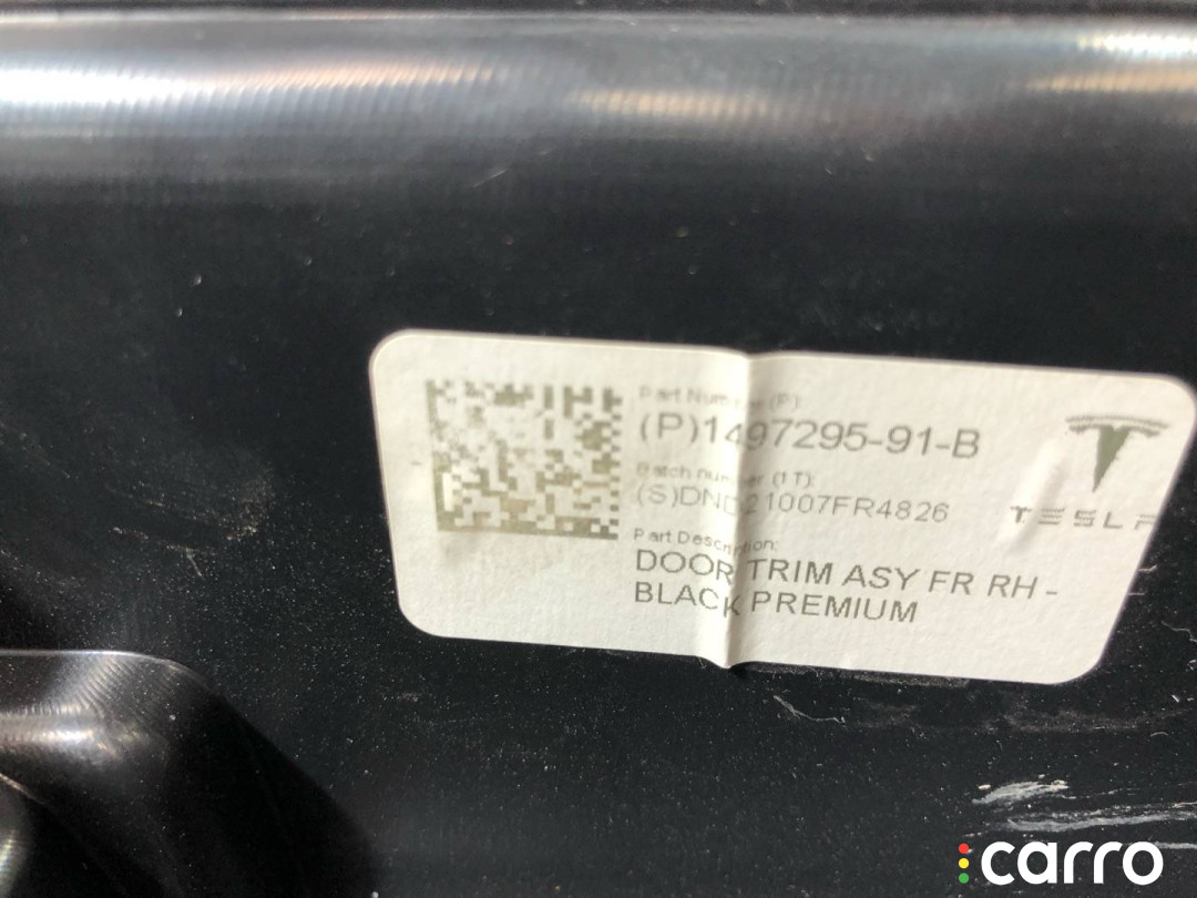 1007151-70-C, 1497295-91-B, 1498482-00-A обшивка двери передней правой Tesla Model Y 2021г. - фото №6