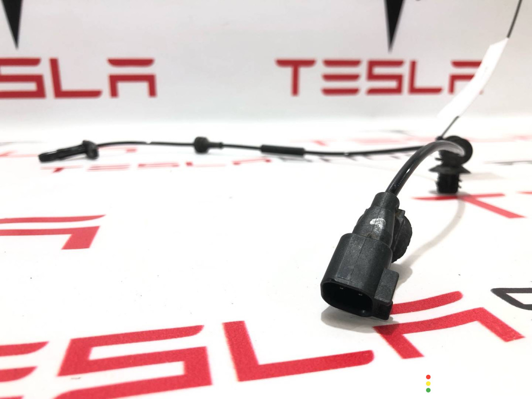 1044771-00-D, 1188771-00-A Датчик ABS Tesla Model Y 2021г. - фото №3