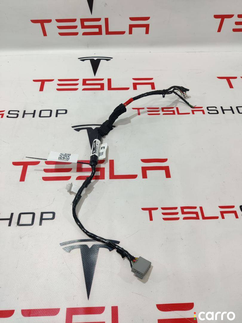 1613819-98-F разъем (фишка) проводки Tesla Model S 2-й рест 2022г. - фото №1