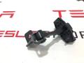 1110298-00-D, 0298-D, F-R20309 Ограничитель открывания двери передней Tesla Model 3 2021г. - фото №2