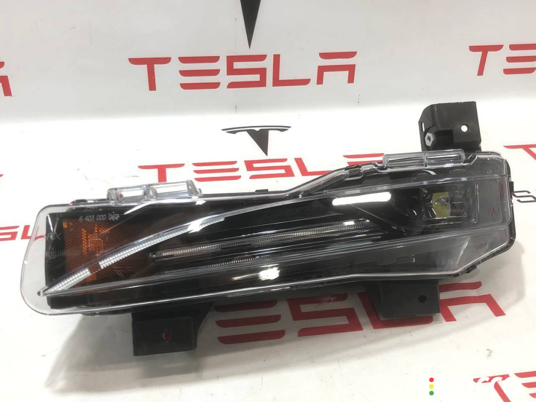 1563710-00-C фара противотуманная левая Tesla Model S 2-й рест 2022г. - фото №1