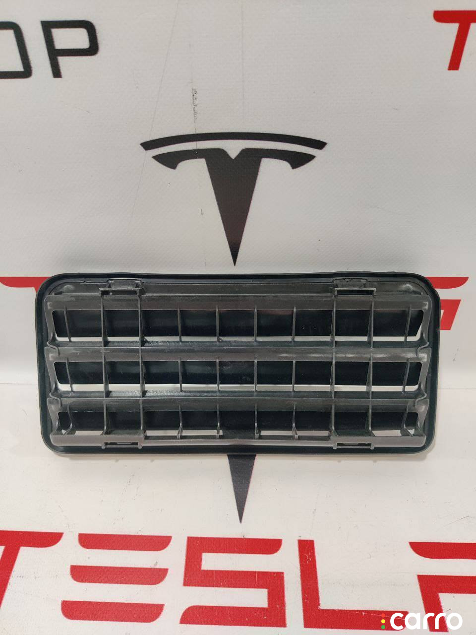 1098751-00-C вентиляционный люк Tesla Model 3 2021г. - фото №1