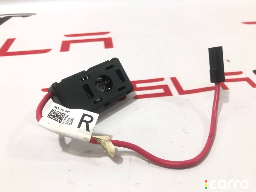 1680209-00-A антенна Tesla Model S 2-й рест 2022г. - фото №1