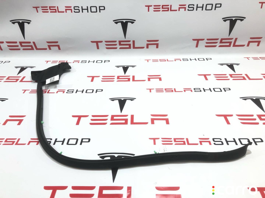 1615100-00-B Уплотнитель задней двери Tesla Model S 2-й рест 2022г. - фото №1
