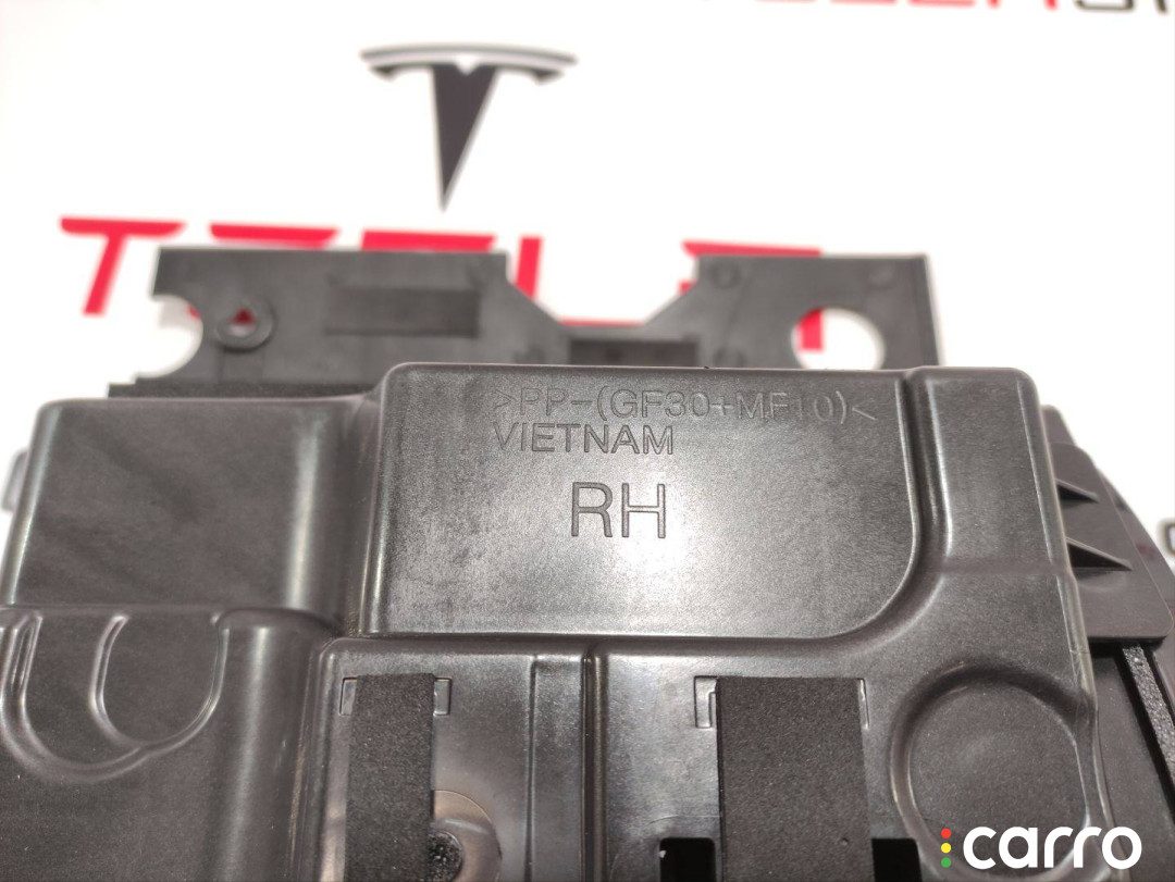 C400029913-E, PT00029913-E Усилитель музыкальный Rivian R1T 2022г. - фото №4