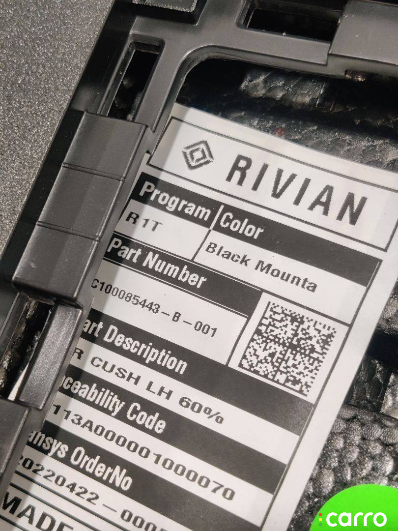 2B20011T0, 89100SRT100BM, C100085443-B-001 Сиденье заднее левое Rivian R1T 2022г. - фото №5