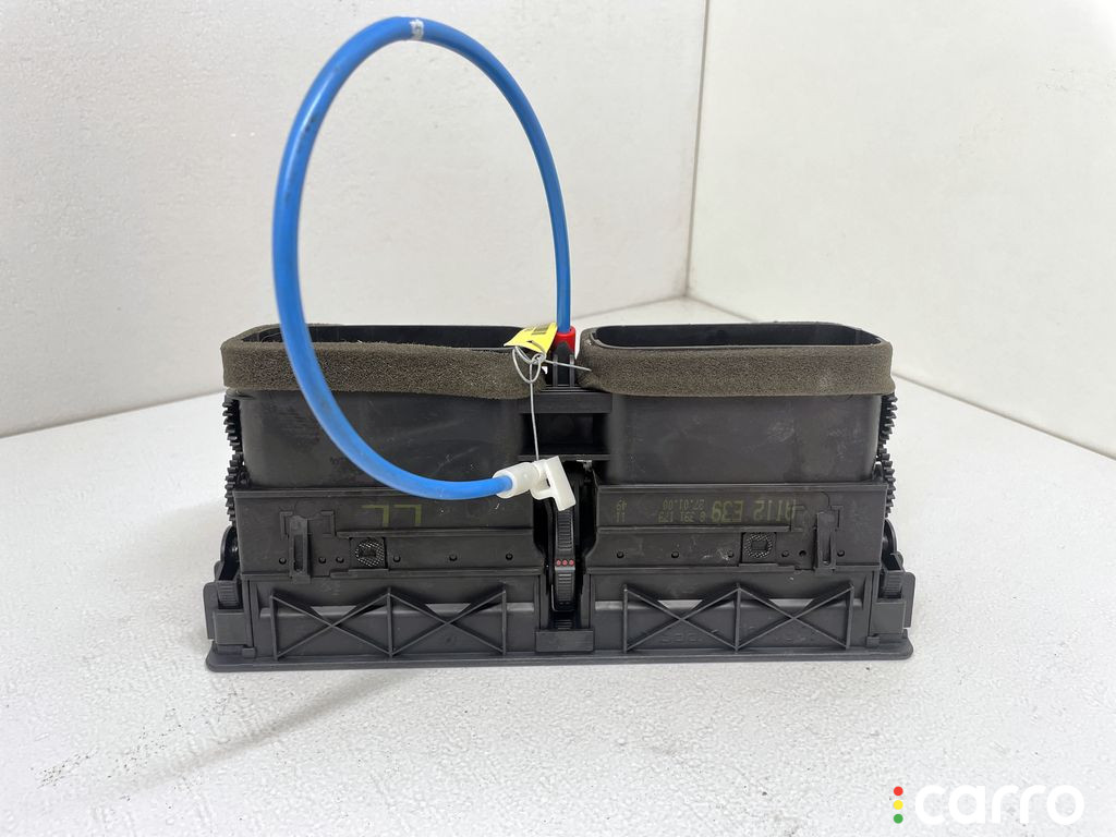 8391179, 8361895, 8363199, 8364007, 8370742, 8370741 Дефлектор обдува салона BMW 5 E39 2000г. - фото №2