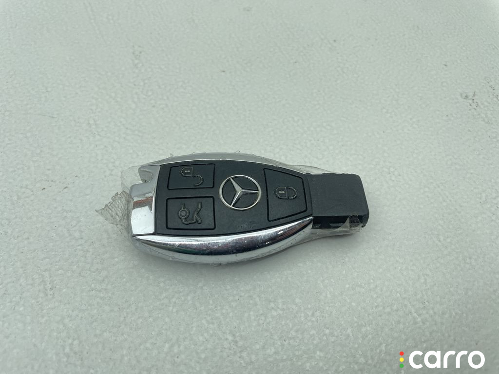 Ключ Mercedes C W204 2011г. - фото №1