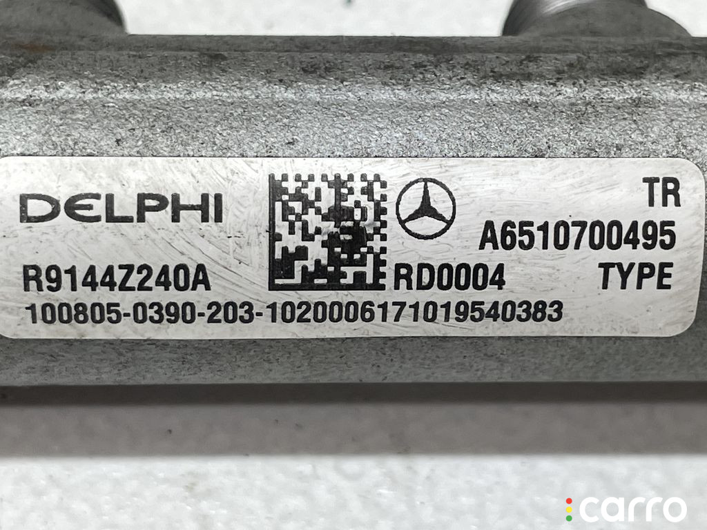 A6510700495, 6510700495, A008110200, 008110200 Регулятор давления топлива Mercedes E W212 2010г. - фото №2