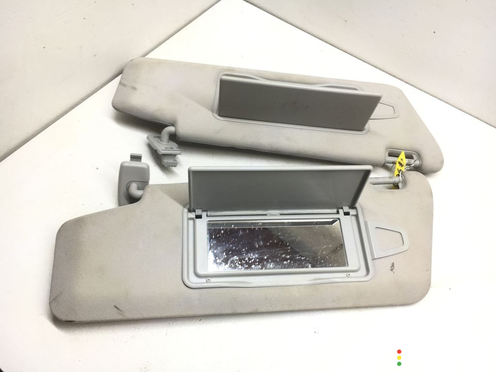 A2128108100, A2128108200, 2128108100, 2128108200 Козырек солнцезащитный Mercedes E W212 2011г. - фото №1
