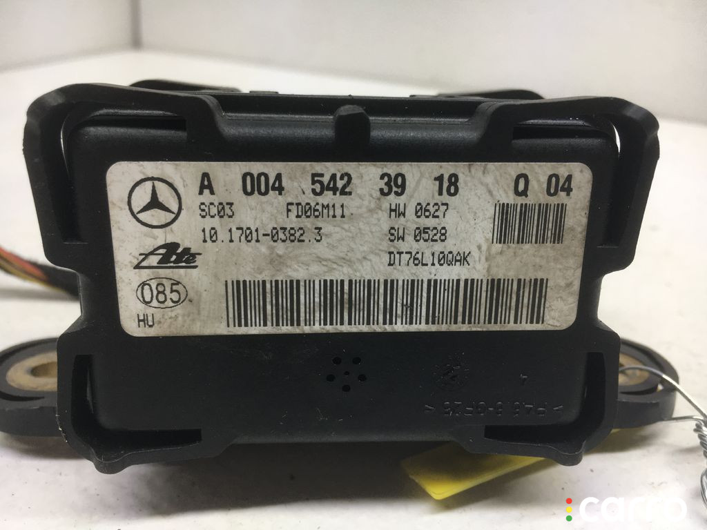 A0045423918, 0045423918 Датчик ускорения Mercedes S W221 2009г. - фото №2