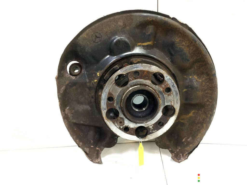 A2033503908, A2034230320, 2033503908, 2034230320 Кулак задний левый Mercedes C W203 2004г. - фото №1