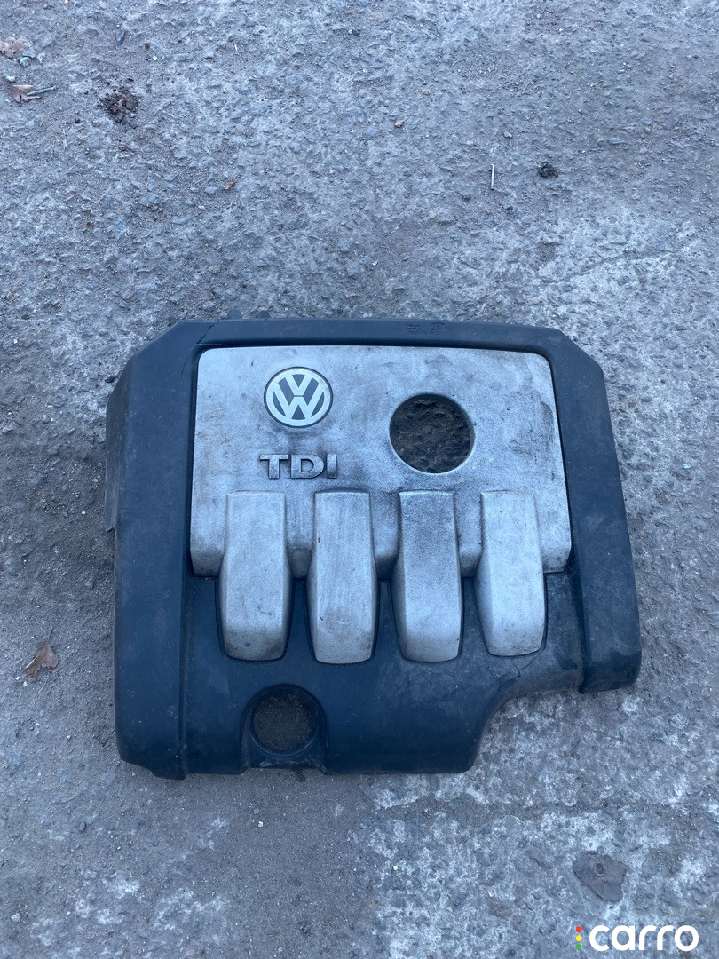 Декоративная крышка двигателя Volkswagen Touran 2004г. - фото №2