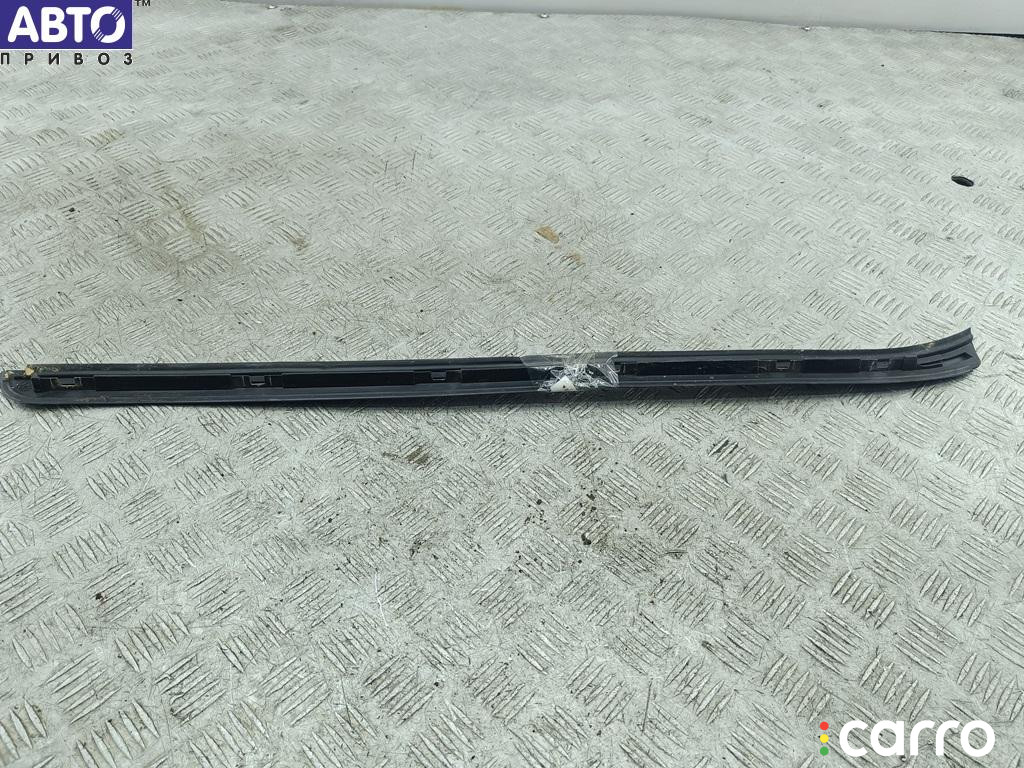 93BBF031AH Молдинг лобового стекла Ford Mondeo 2 (1996-2000) 1998г. - фото №1
