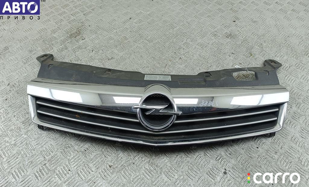 13225775 Решетка радиатора Opel Astra H 2008г. - фото №1