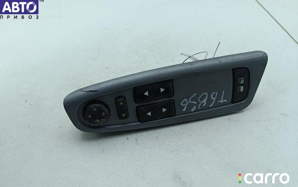 Кнопка стеклоподъемника переднего левого Fiat Stilo 2004г. - фото №1