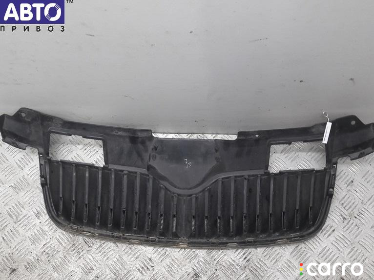 5J0853668A Решетка радиатора Skoda Roomster 2006г. - фото №3