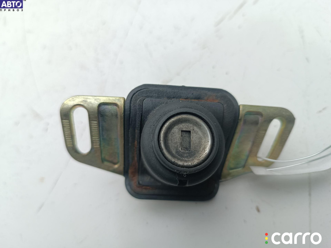 Личинка замка Mercedes Vaneo 2003г. - фото №1