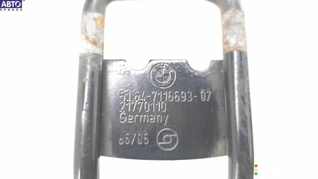 51647116693, 7116693 Кронштейн крепления BMW 3 E90/E91/E92/E93 (2005-2013) 2005г. - фото №3